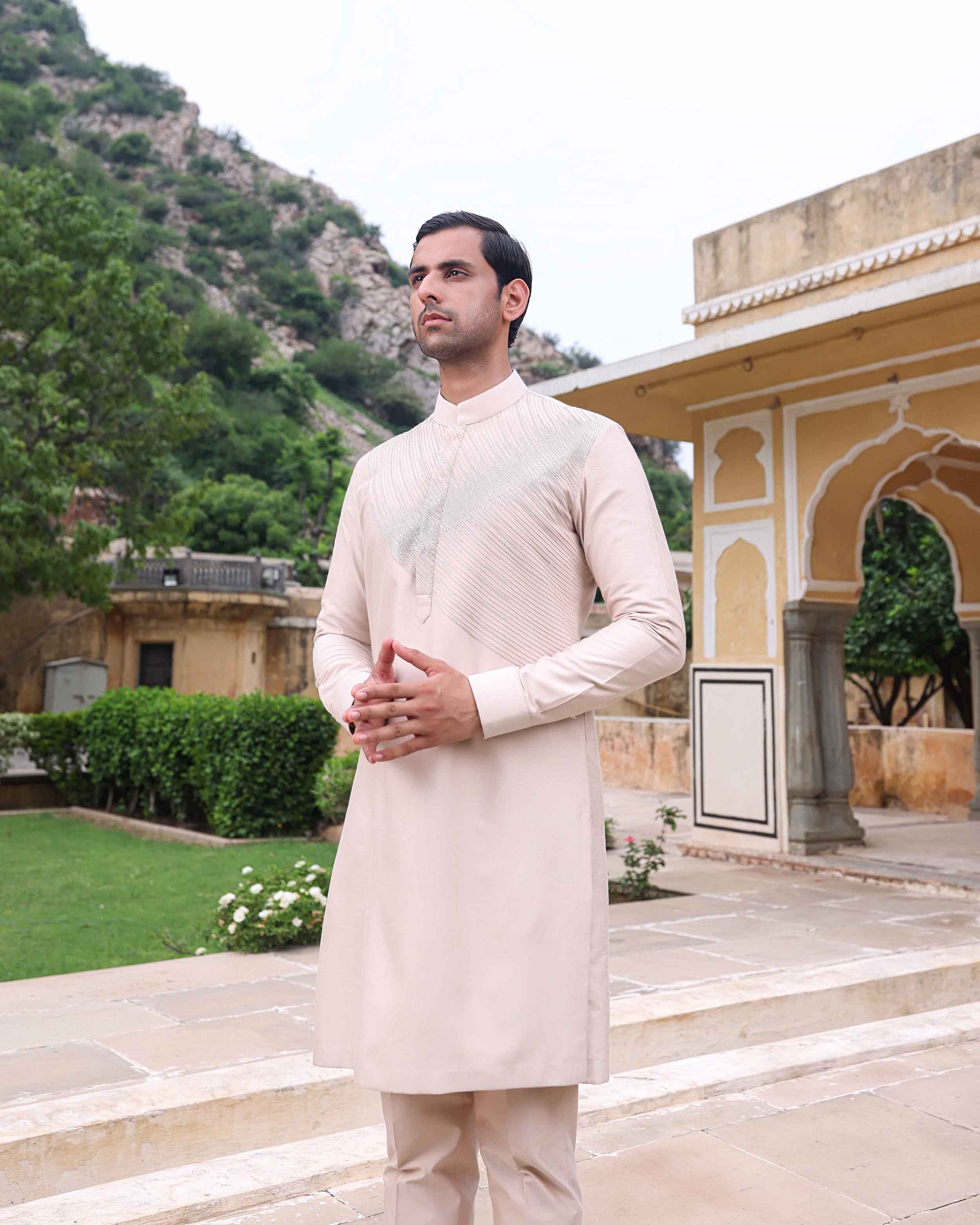 RAYA KURTA SET