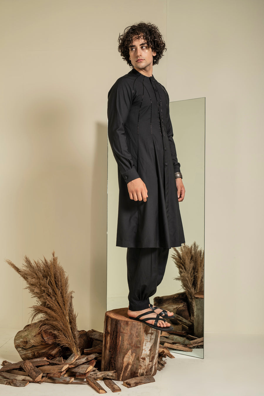 MANTICORE KURTA SET