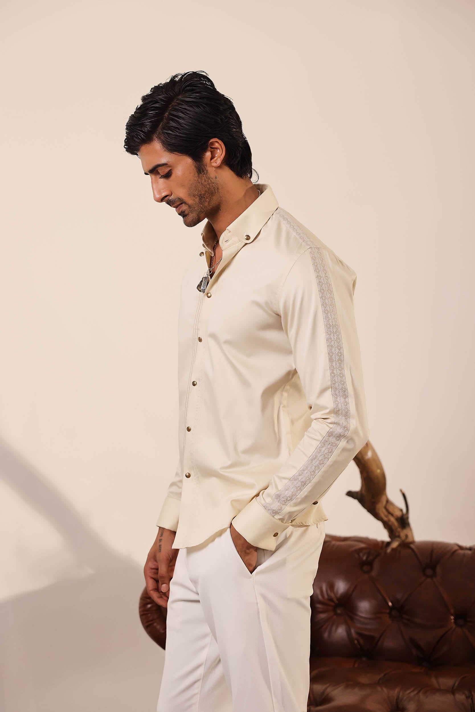 VELARO SHIRT