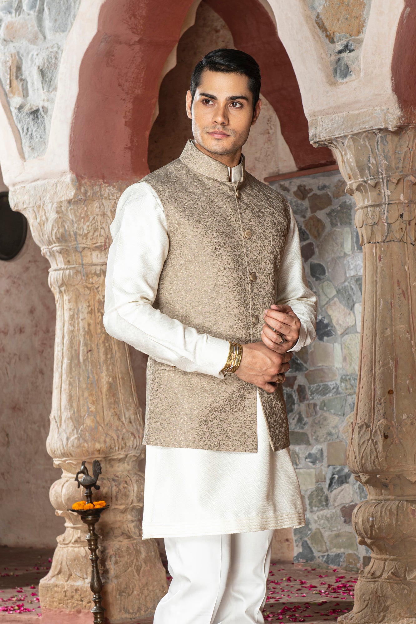 SNOWDROP KURTA SET