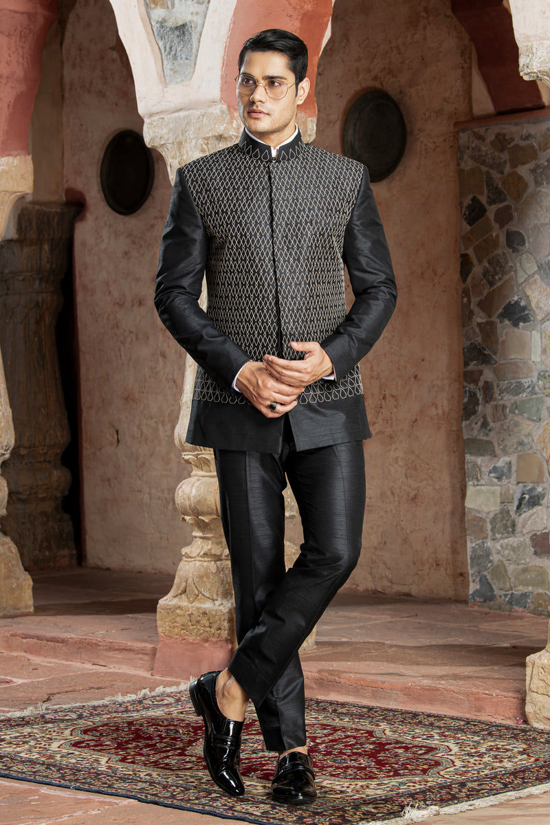 KUNDAN BANDHGALA SUIT