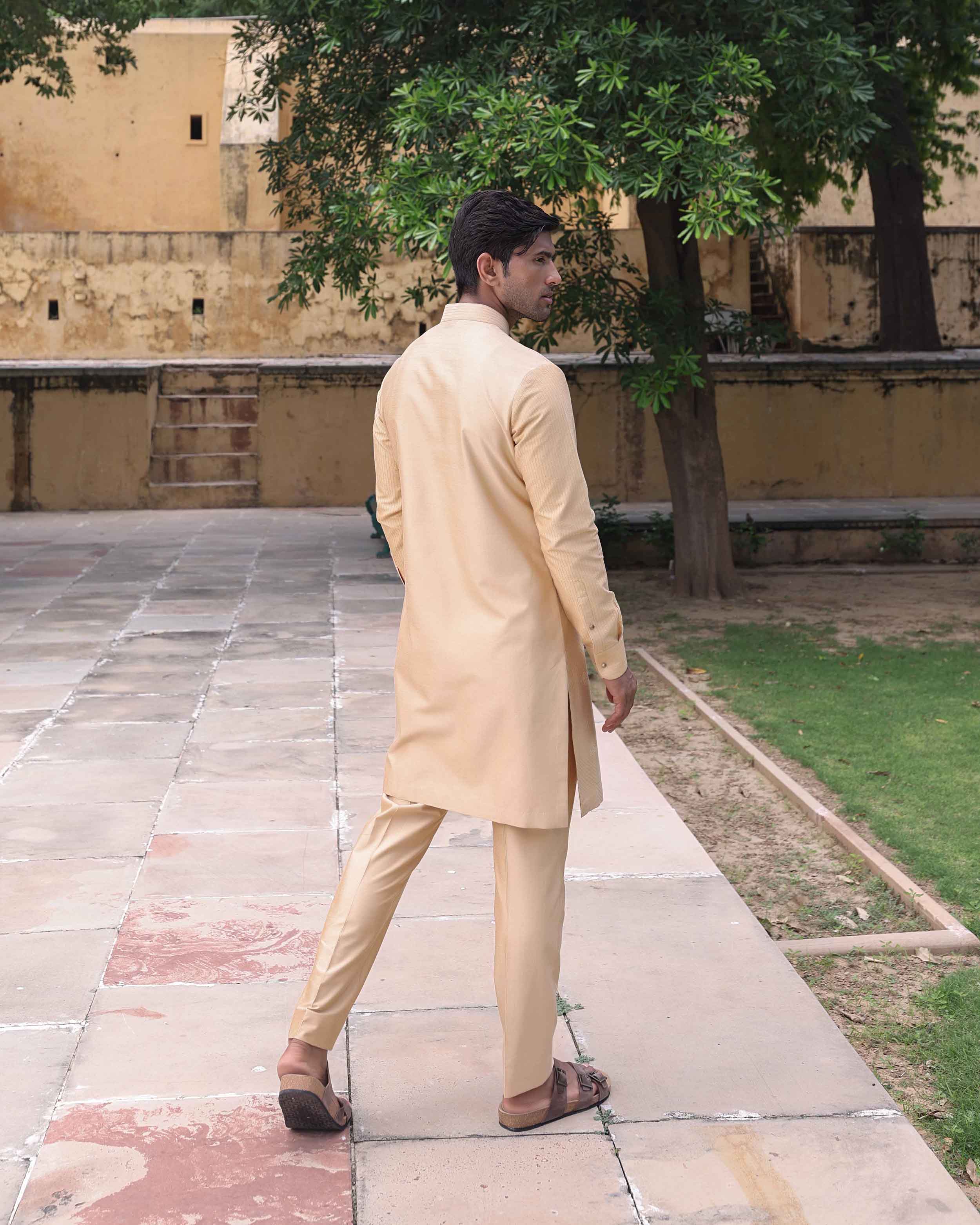 VARYA KURTA SET